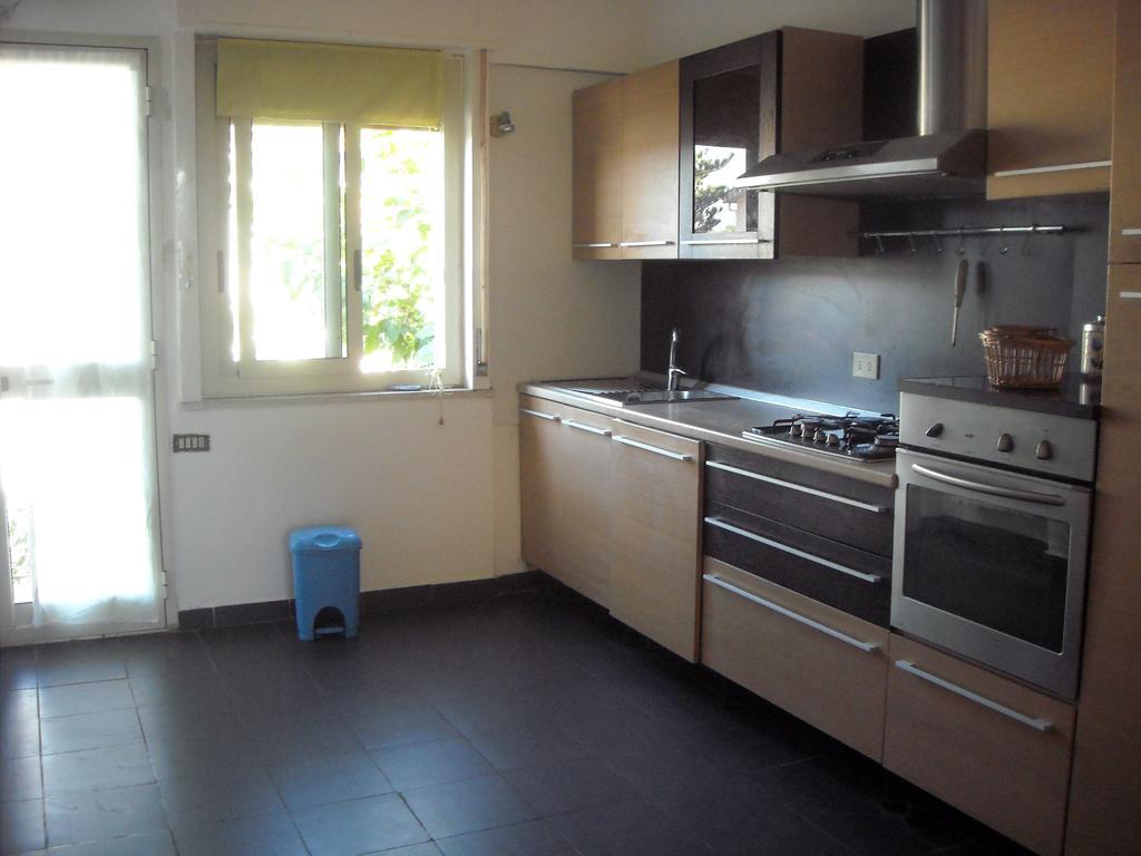 Apartment In A Villa A Mondello Zimmer foto